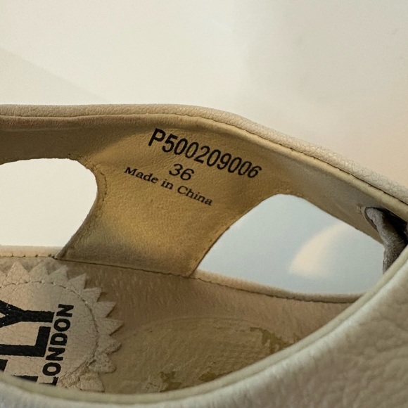 Fly London Cream Lace Up Ylfa Wedge Peep Toe Sandals Shoes Women’s 6 - Picture 10 of 10